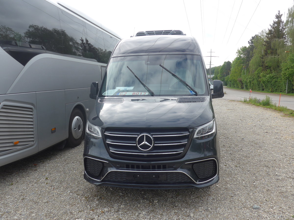 (216'768) - Aus Polen: ??? - G2 8012 - Mercedes am 3. Mai 2020 in Kerzers, Garage Edelline