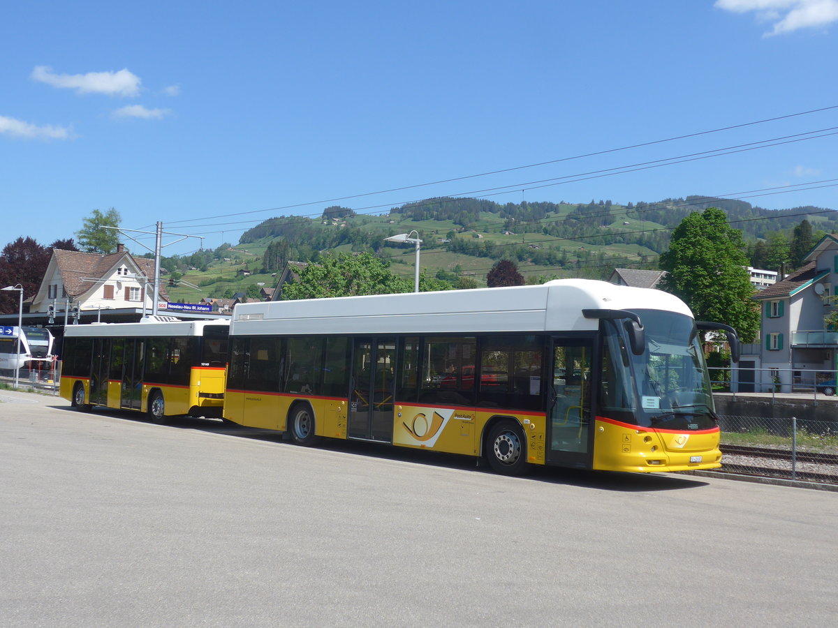 (216'817) - PostAuto Ostschweiz - SG 426'001 - Hess am 9. Mai 2020 in Nesslau, Garage