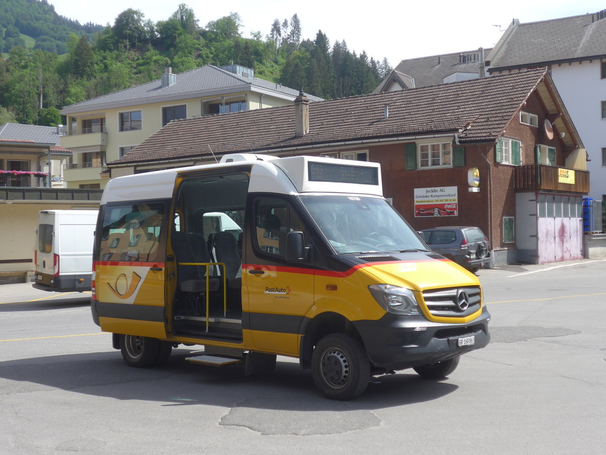 (217'192) - PostAuto Graubnden - GR 168'863 - Mercedes am 23. Mai 2020 beim Bahnhof Schiers