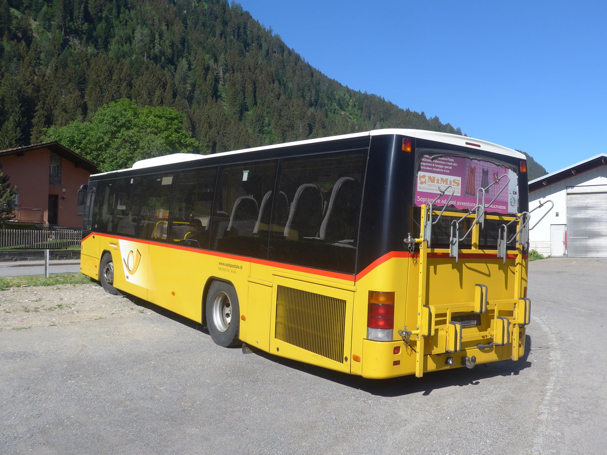 (217'541) - Marchetti, Airolo - (TI 241'034) - Volvo am 1. Juni 2020 in Ambri, Garage