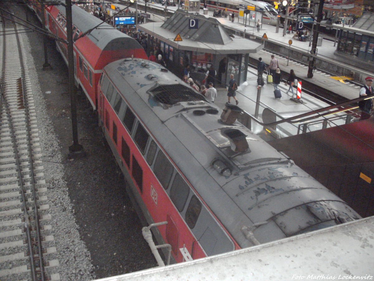 218 329-1 von Oben mal zusehen im Hamburger Hbf am 1.9.13