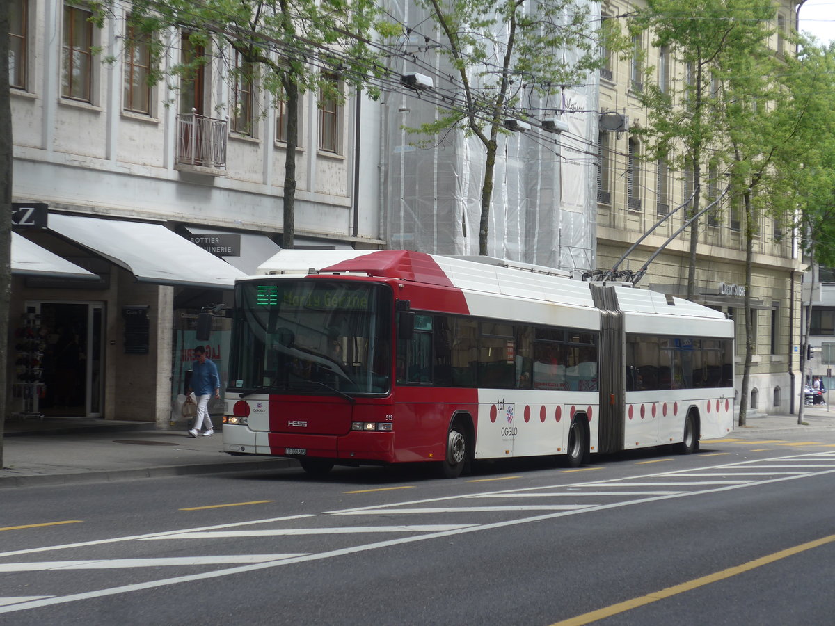 (218'510) - TPF Fribourg - Nr. 515/FR 300'395 - MAN/Hess Gelenkduobus am 6. Juli 2020 beim Bahnhof Fribourg