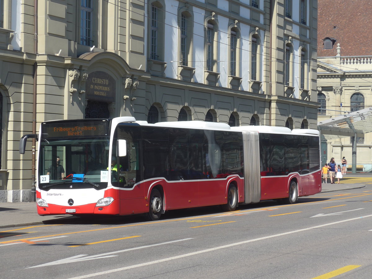 (219'616) - Intertours, Domdidier - FR 300'468 - Mercedes (ex BLT Oberwil Nr. 99; ex Gschwindl, A-Wien Nr. 8413) am 9. August 2020 beim Bahnhof Bern