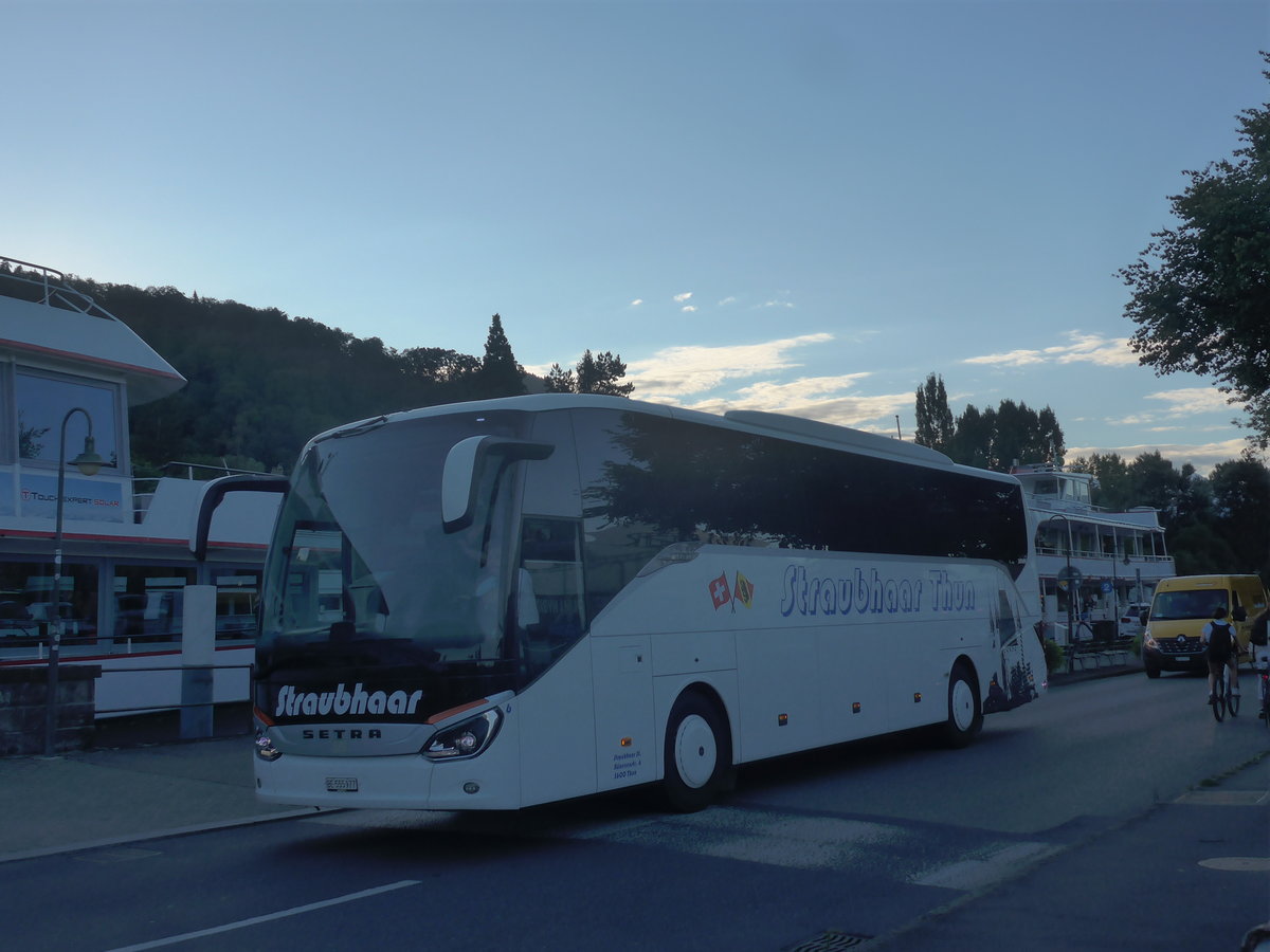 (219'862) - Straubhaar, Thun - Nr. 6/BE 555'977 - Setra am 20. August 2020 bei der Schifflndte Thun