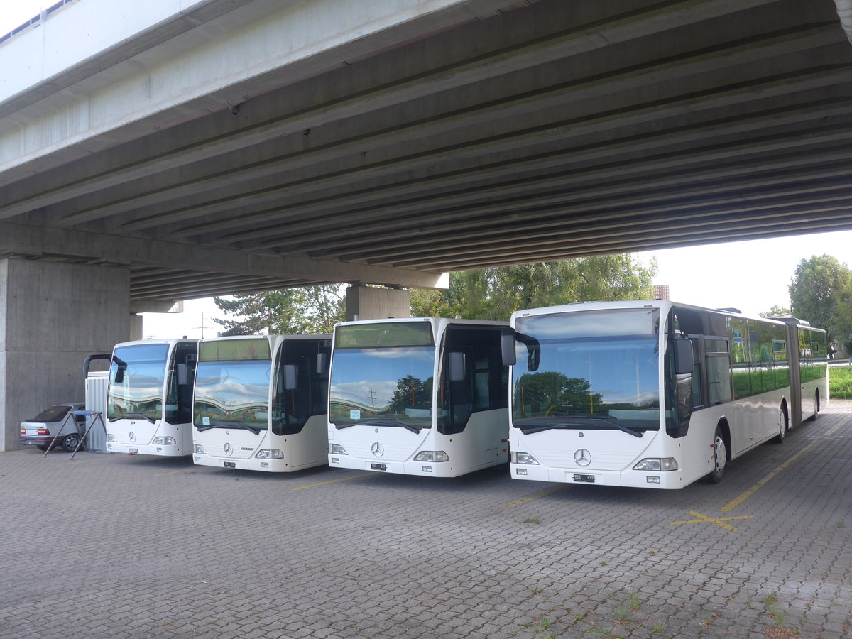 (220'033) - Interbus, Yverdon - Nr. 11 - Mercedes (ex BVB Basel Nr. 792; ex VZO Grningen Nr. 24) am 23. August 2020 in Kerzers, Murtenstrasse