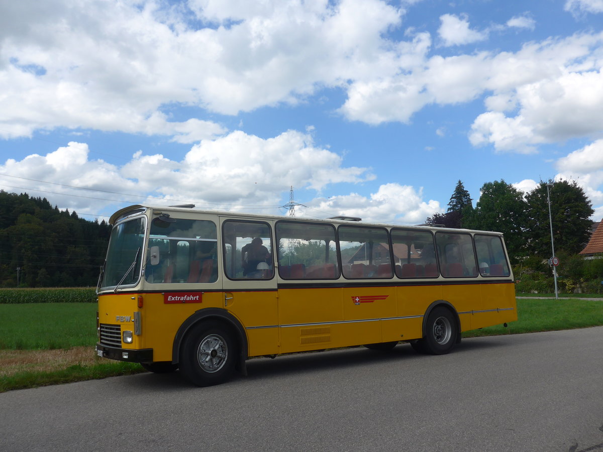 (220'142) - Wittig, Nrensdorf - ZH 205'322 - FBW/FHS (ex Tiemann, Oetwil Nr. 6; ex Btra, Birr Nr. 28; ex Autocca, Visp; ex P 24'186) am 23. August 2020 in Wynigen, Landi