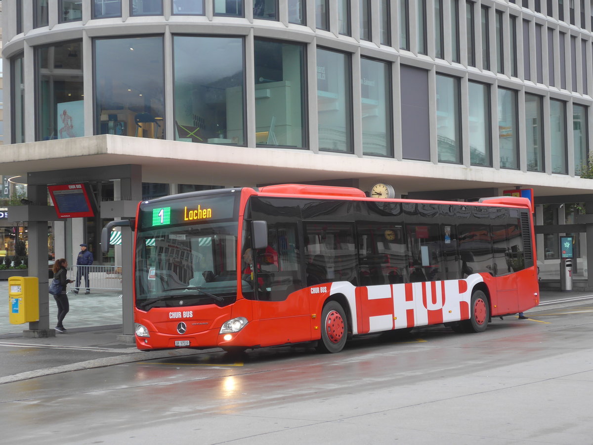 (221'444) - SBC Chur - Nr. 19/GR 97'519 - Mercedes am 26. September 2020 beim Bahnhof Chur