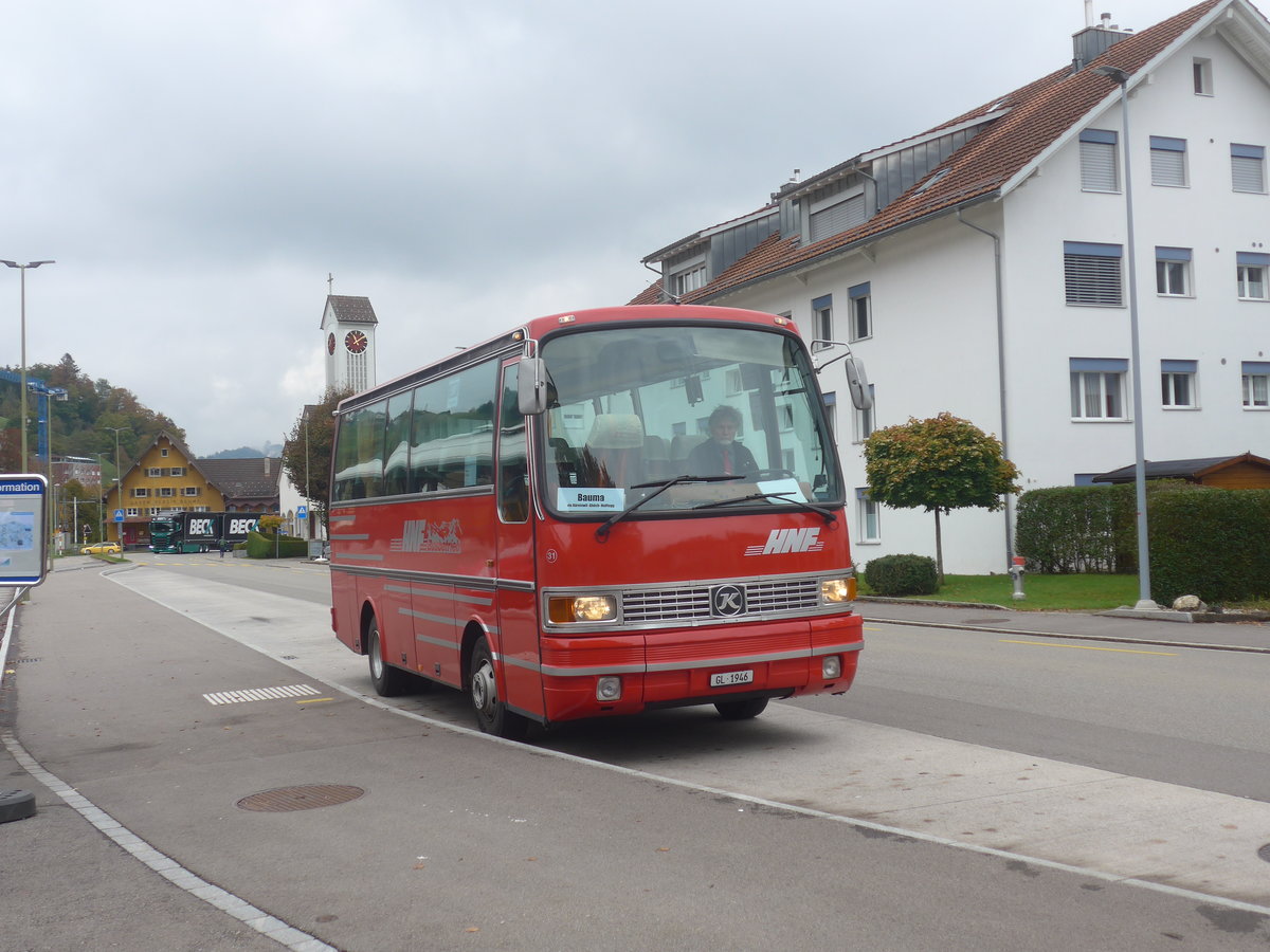 (221'829) - Biegger, Uster - Nr. 31/Gl 1946 - Setra (ex AFA Adelboden Nr. 31; ex AFA Adelboden Nr. 10; ex Frhlich, Zrich) am 12. Oktober 2020 beim Bahnhof Bauma