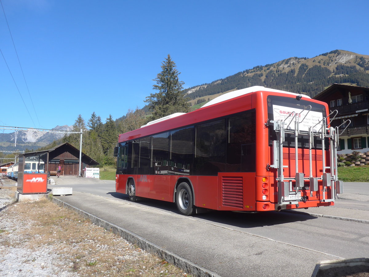 (222'094) - AFA Adelboden - Nr. 56/BE 611'033 - Scnaia/Hess am 19. Oktober 2020 beim Bahnhof Lenk