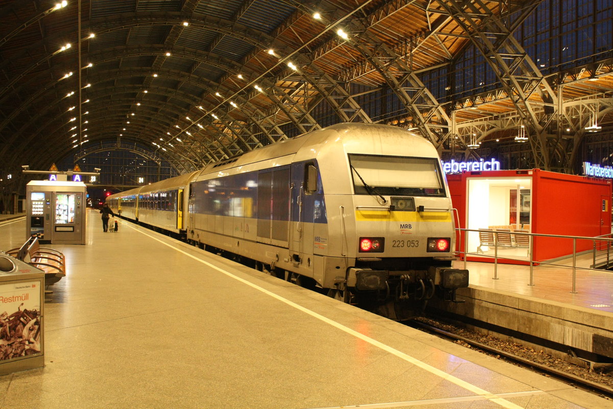 223 053 der MRB im Leipziger Hbf am 3.10.19