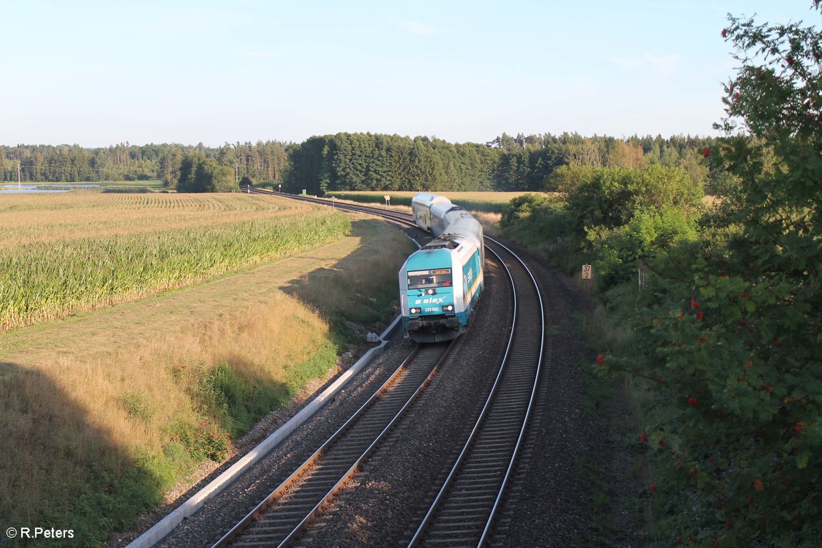 223 062 zieht den ALX84112 München - Hof bei Oberteich. 14.08.17