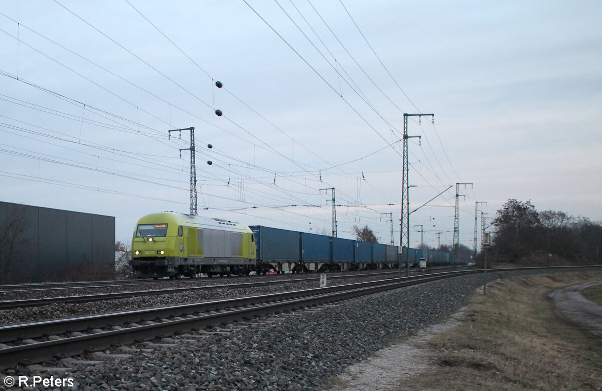 223 070 mit dem Tchibo Zugteil aus Neumarkt/Oberpfalz in Nürnberg Hohe Marter.30.01.24