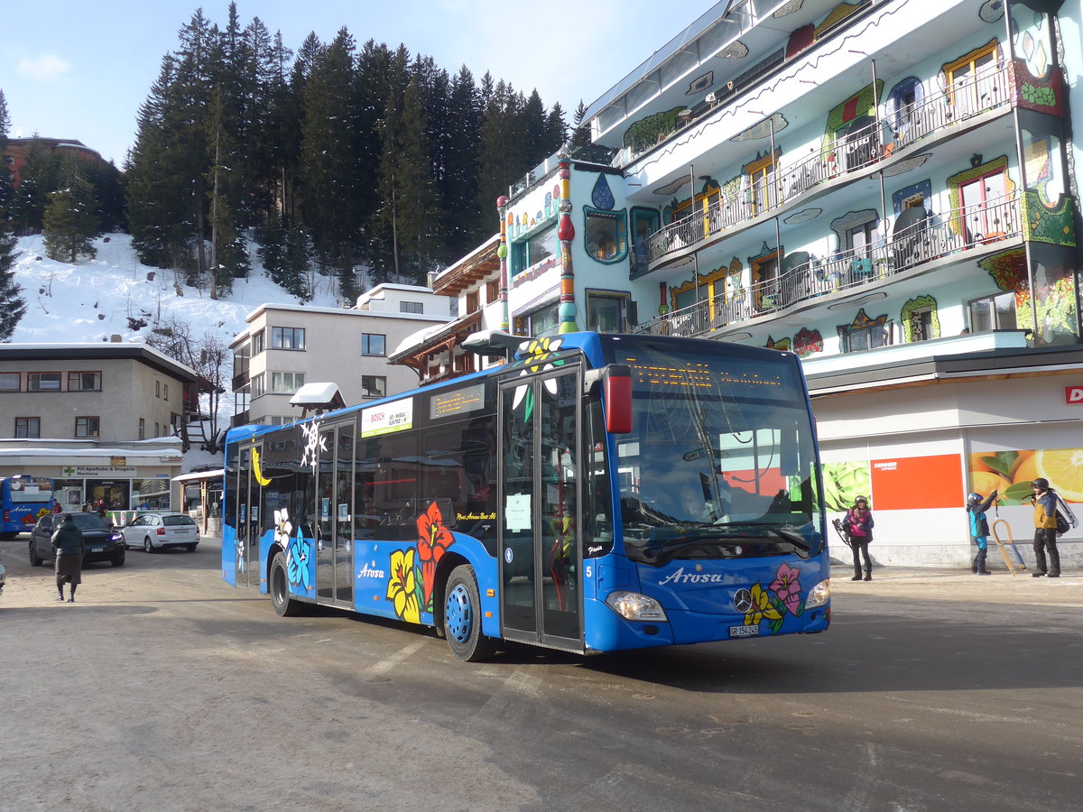 (223'225) - Pfosi, Arosa - Nr. 5/GR 154'245 - Mercedes am 2. Januar 2021 in Arosa, Weisshornbahn/Skischule