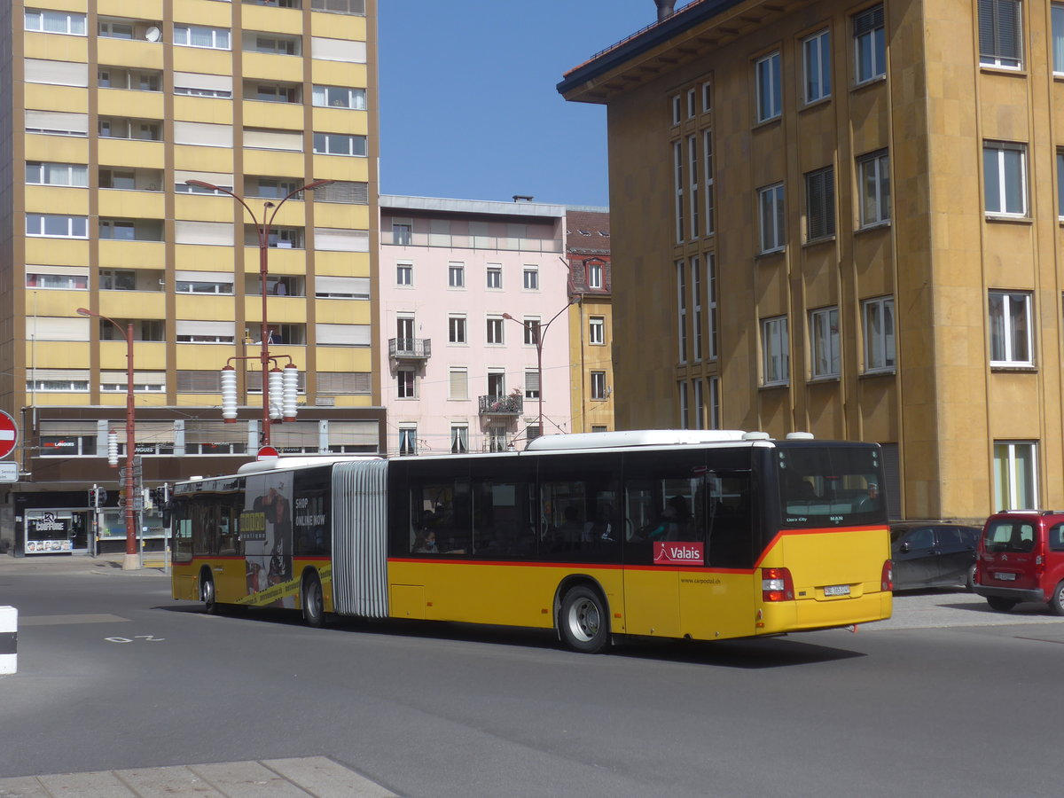 (224'702) - Buchard, Leytron - NE 165'374 - MAN (ex VS 131'737; ex Nr. 158) am 2. April 2021 beim Bahnhof La Chaux-de-Fonds (Einsatz CarPostal)