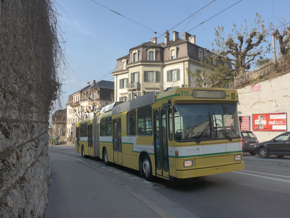 (225'005) - transN, La Chaux-de-Fonds - Nr. 115 - NAW/Hess Gelenktrolleybus am 17. April 2021 in Neuchtel, Avenue de la Gare