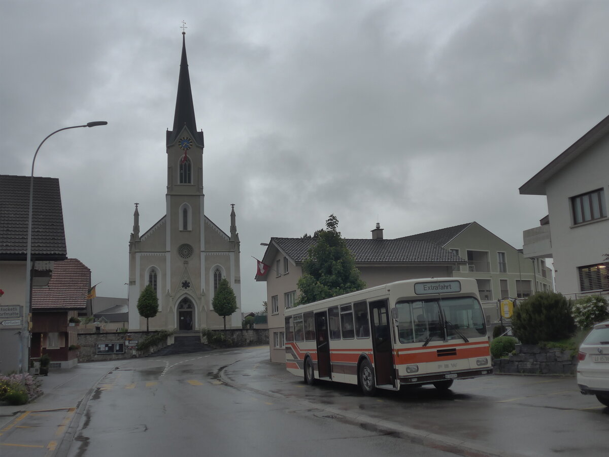 (225'800) - Wegmller, Mnsingen - BE 399'675 - FBW/R&J (ex Bamert, Wollerau) am 6. Juni 2021 in Doppleschwand, Landgasthof Linde