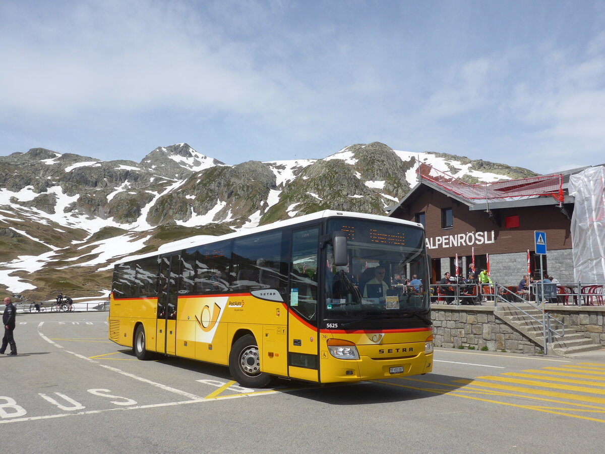 (226'100) - PostAuto Bern - Nr. 70/BE 653'387 - Setra am 3. Juli 2021 in Grimsel, Passhhe