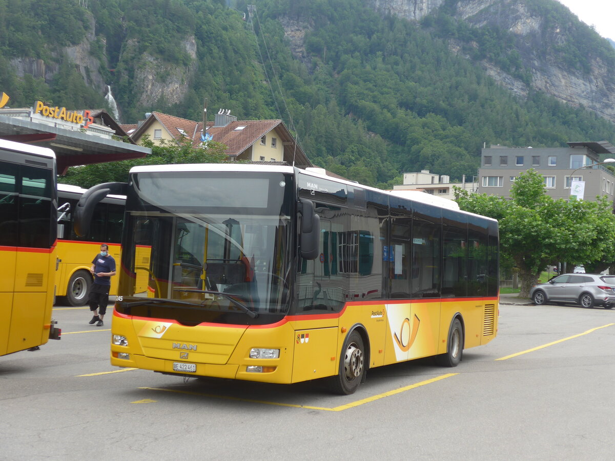 (226'112) - PostAuto Bern - BE 422'461 - MAN/Gppel (ex AVG Meiringen Nr. 61) am 3. Juli 2021 in Meiringen, Postautostation