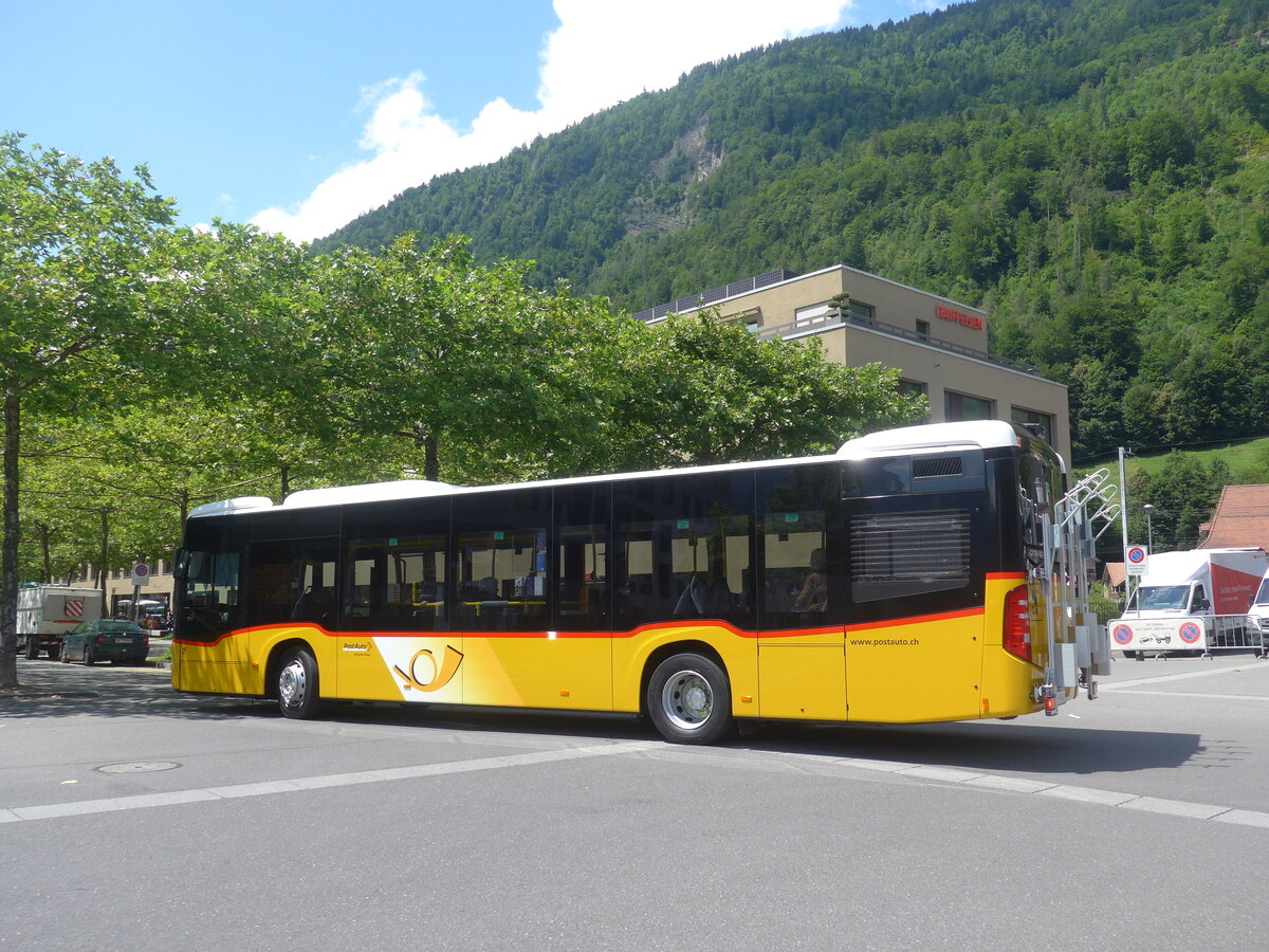 (226'405) - PostAuto Bern - BE 610'542 - Mercedes am 11. Juli 2021 beim Bahnhof Interlaken Ost