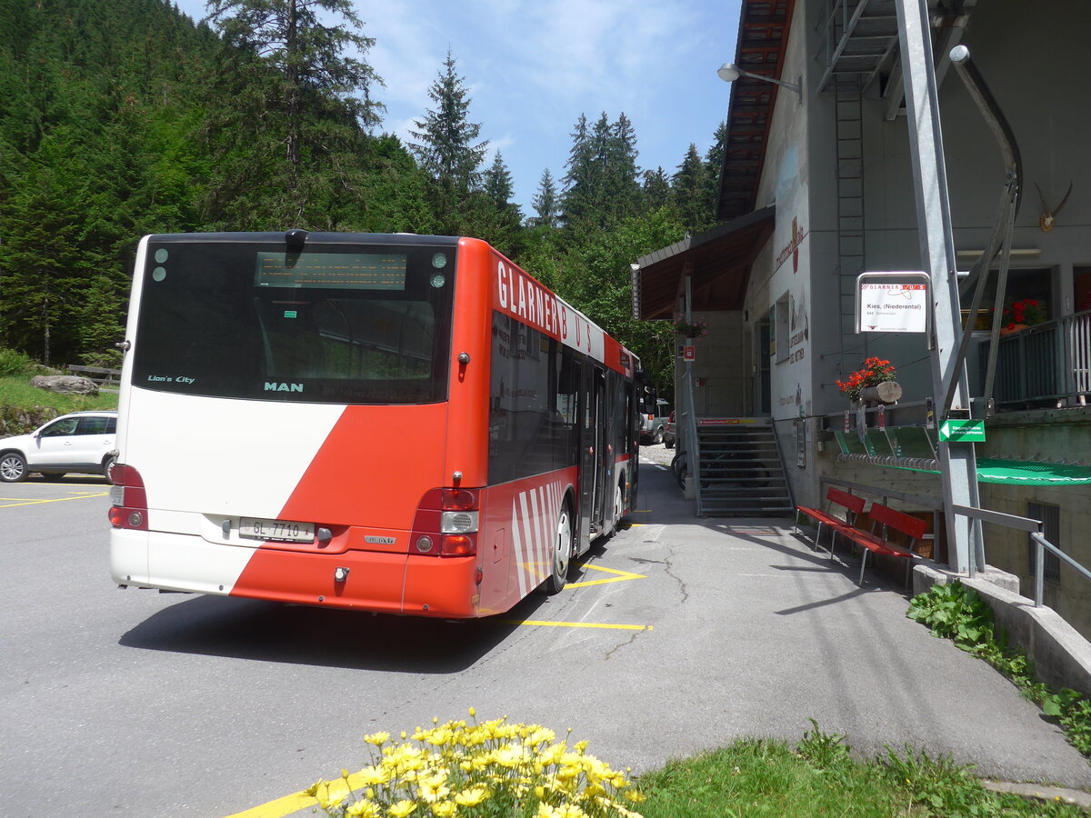 (226'438) - AS Engi - Nr. 10/GL 7710 - MAN am 12. Juli 2021 in Schwanden, Kies