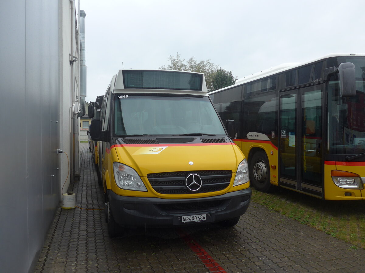 (228'152) - PostAuto Nordschweiz - AG 400'484 - Mercedes (ex Glanzmann, Zeihen) am 19. September 2021 in Uznach, Garage