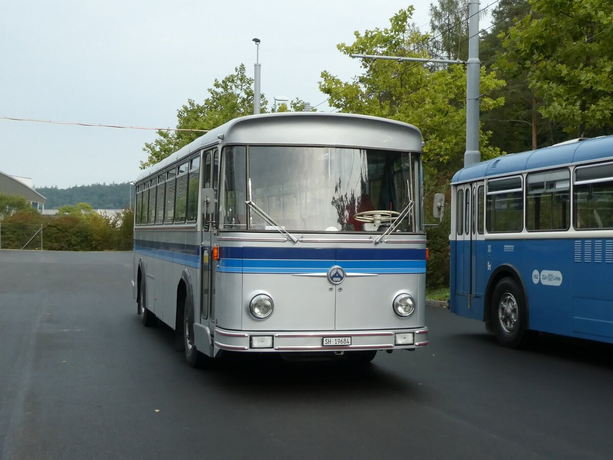 (228'388) - Borer, Neuhausen - SH 19'684 - Saurer/Tscher (ex Schttler, D-Kln; ex Braun, D-Mnster; ex Schmid, Hemishofen; ex Brtsch, Bttenhard; ex ASS Schleitheim Nr. 8) am 26. September 2021 in Schaffhausen, Depot VBSH