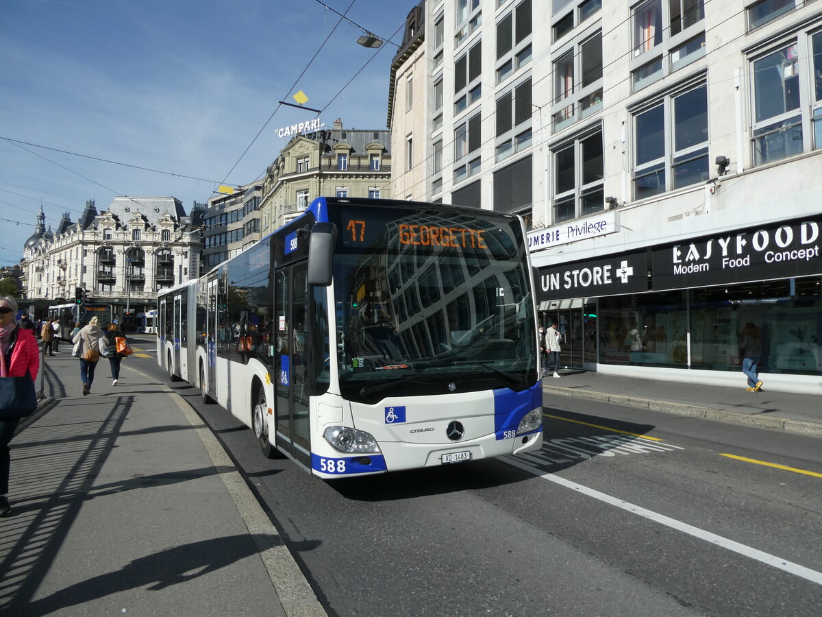 (228'878) - TL Lausanne - Nr. 588/VD 1483 - Mercedes am 11. Oktober 2021 in Lausanne, Bel-Air