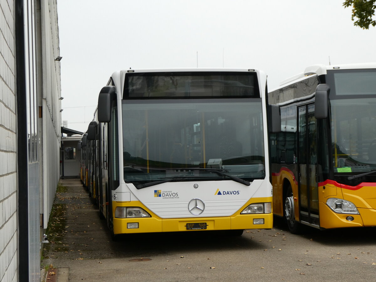 (229'333) - VBD Davos - Nr. 6 - Mercedes am 16. Oktober 2021 in Winterthur, EvoBus