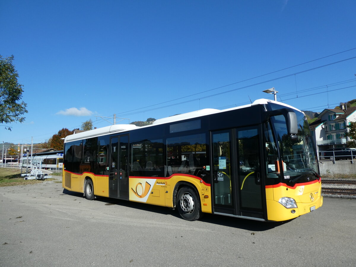 (229'741) - PostAuto Ostschweiz - SG 445'303 - Mercedes am 23. Oktober 2021 in Nesslau, Garage