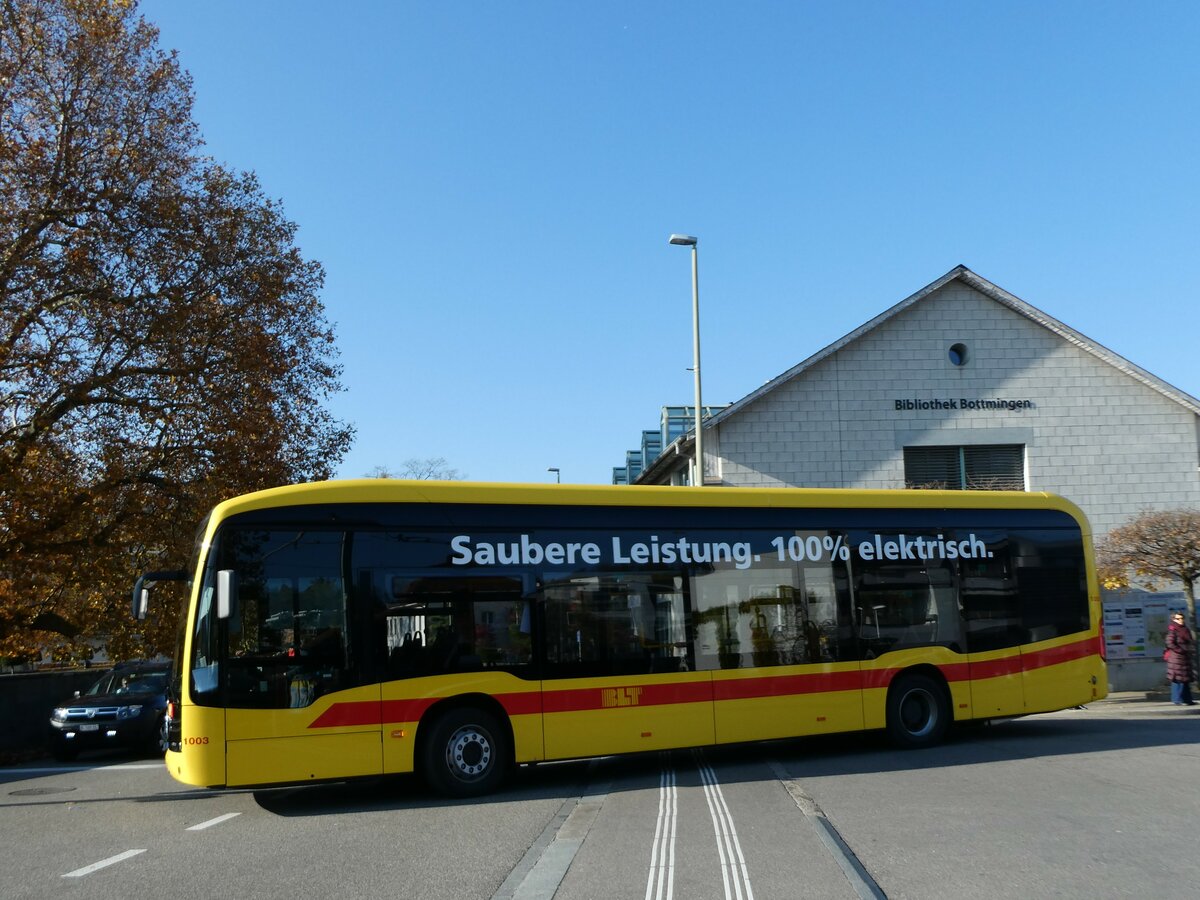 (230'247) - BLT Oberwil - Nr. 1003/BL 221'733 - Mercedes am 9. November 2021 in Bottmingen, Schloss