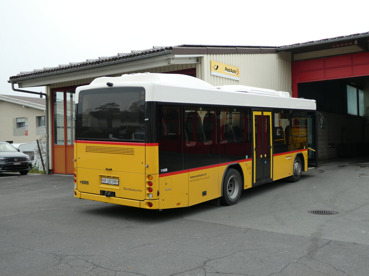 (230'555) - Gessinger, Bad Ragaz - GR 102'390 - Scania/Hess am 12. November 2021 in Bad Ragaz, Garage