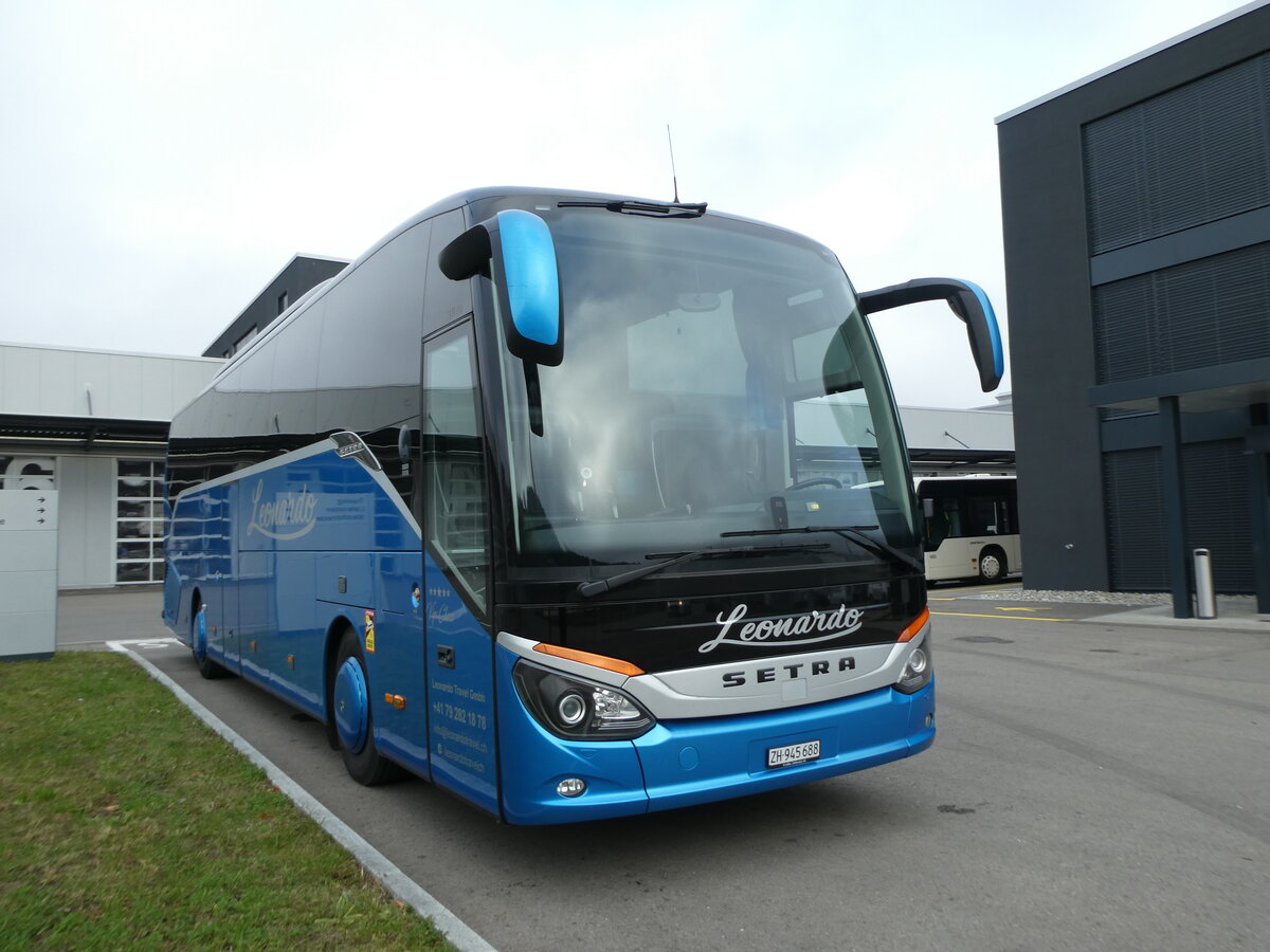 (230'820) - Leonardo, Unterengstringen - ZH 945'688 - Setra am 21. November 2021 in Winterthur, EvoBus