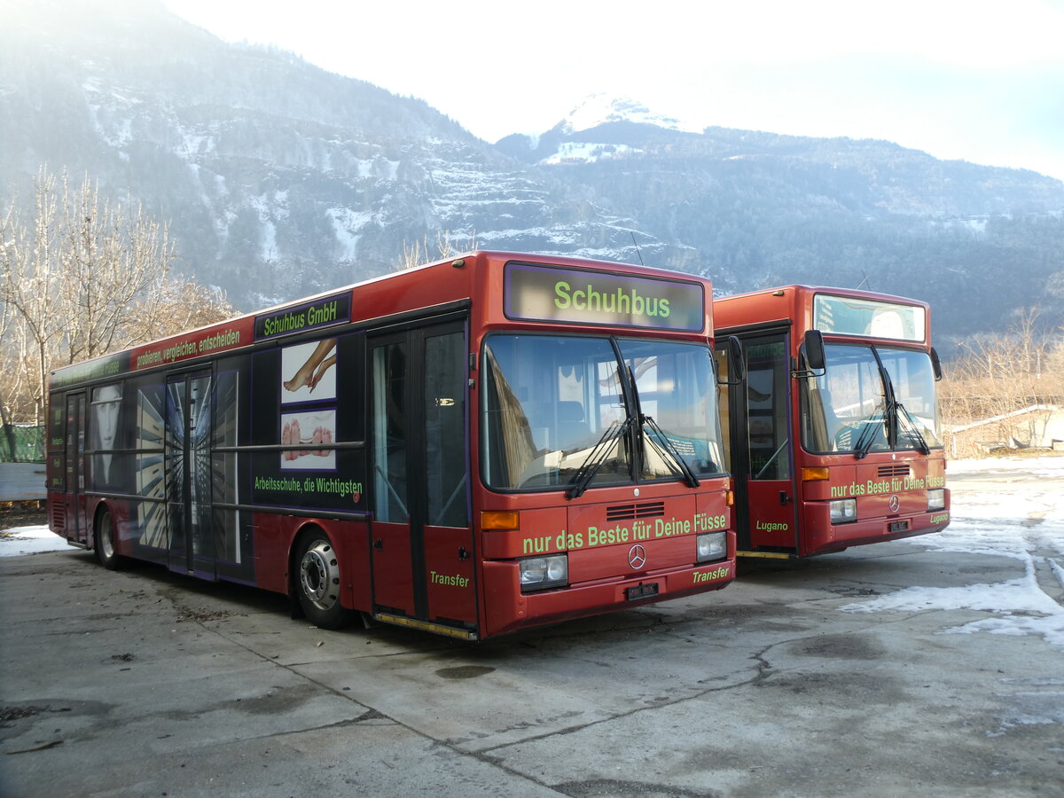 (231'473) - Schuhbus, Aesch - Mercedes am 18. Dezember 2021 bei St-Maurice