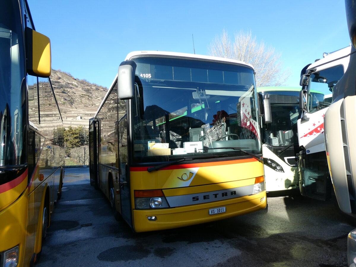 (231'658) - Evquoz, Erde - VS 1011 - Setra am 1. Januar 2022 in Sion, Iveco