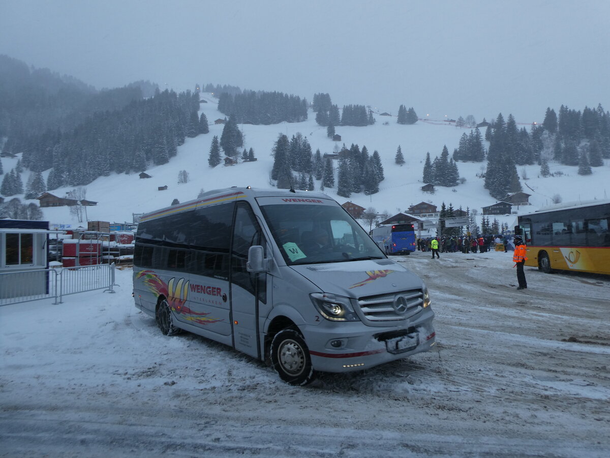 (231'845) - Wenger, Interlaken - Nr. 2/BE 483'462 - Mercedes am 9. Januar 2022 in Adelboden, Weltcup