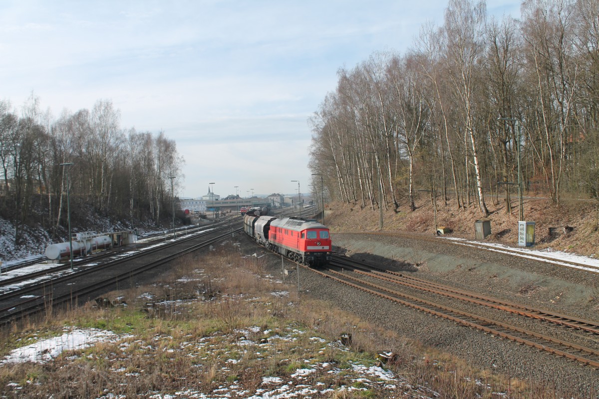 232 252-7 durchfährt Marktredwitz mit dem EZ 51715 Nürnberg - Seddin. 05.03.16