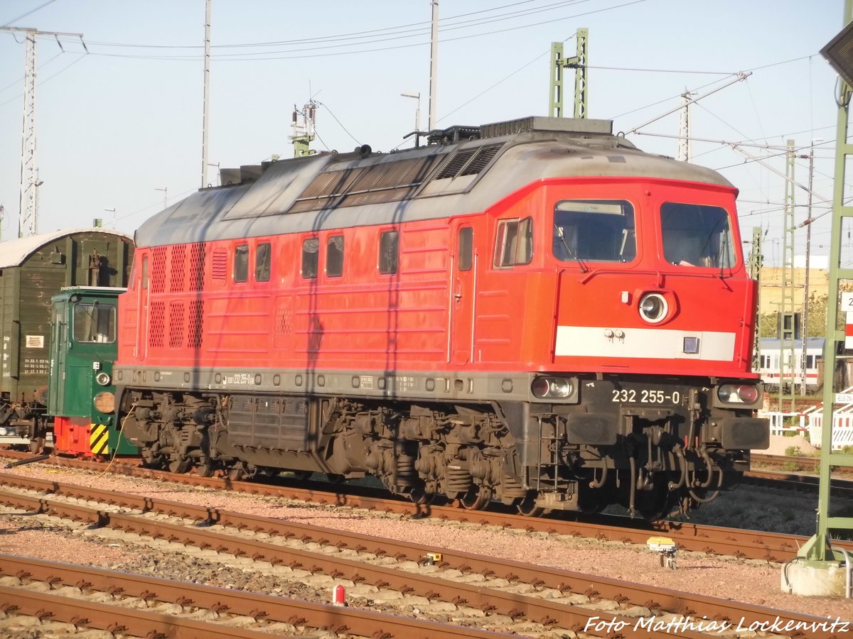 232 255 abgestellt vor dem DB Werk Leipzig am 8.5.16