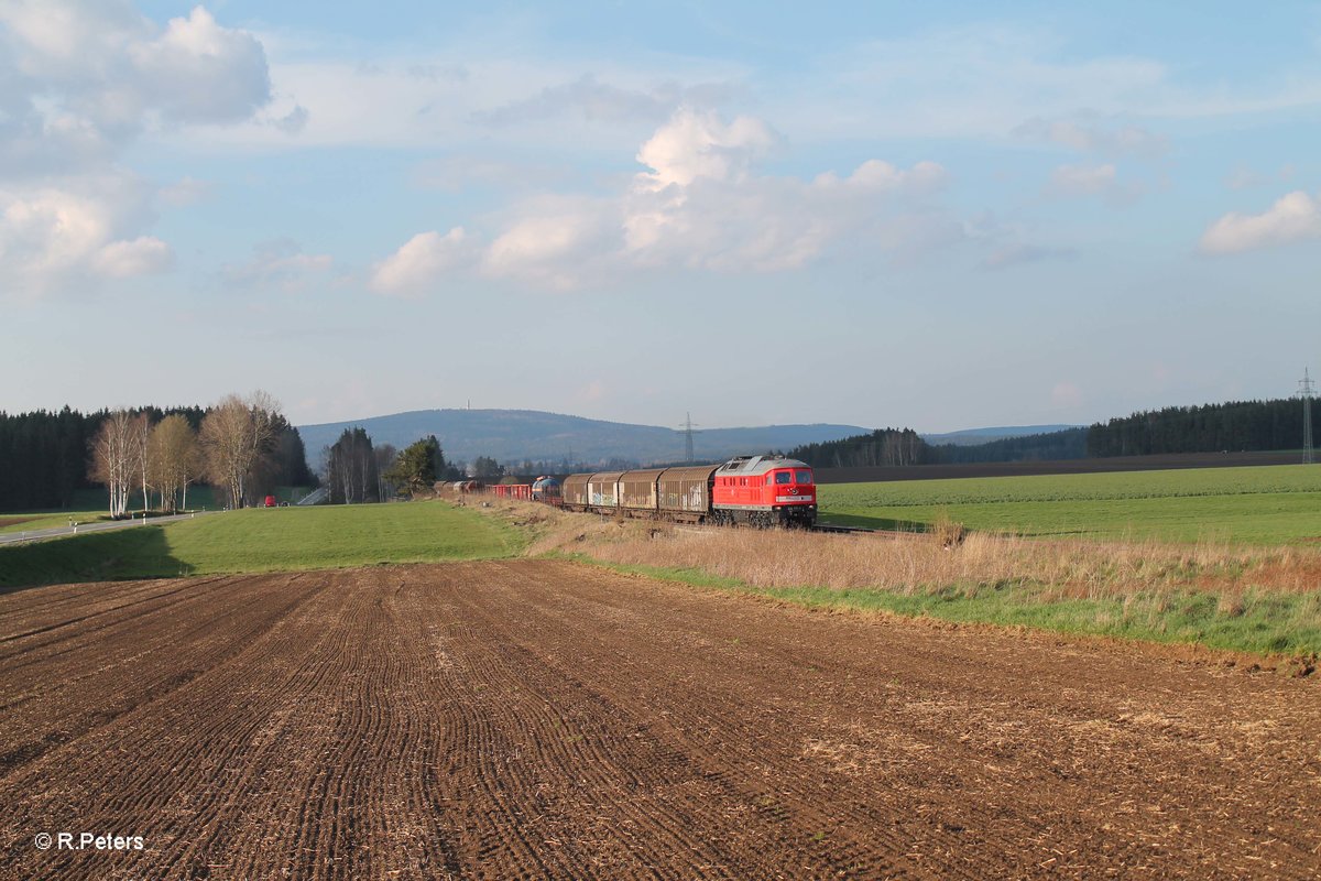 232 571 zieht den 51082 Seddin - Nürnberg bei Neudes. 14.04.16