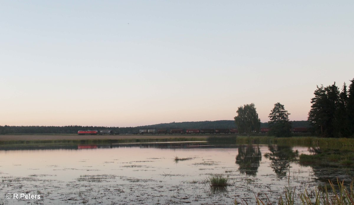 232 609 zieht leider nach Sonnenuntergang den 51716 Nürnberg - Leipzig Frankenwald Umleiter bei Oberteich. 26.08.16