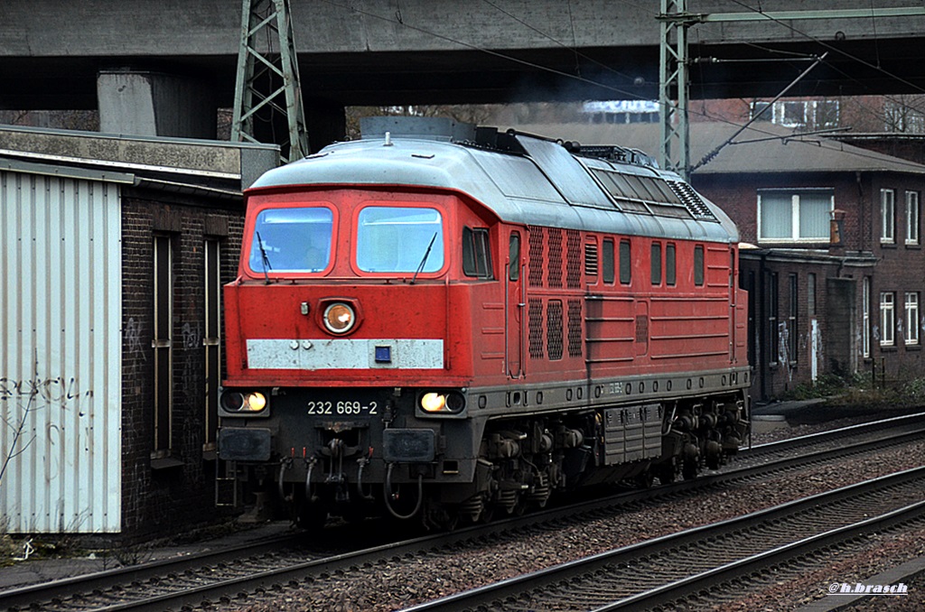 232 669-2 fuhr solo durch hh-harburg,06.03.15