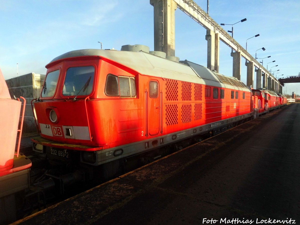 232 693 abgestellt in Mukran am 28.12.16