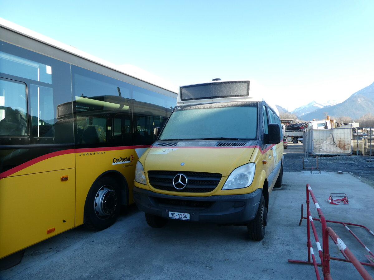 (232'318) - TPC Aigle - Nr. CP04/VD 1254 - Mercedes am 23. Januar 2022 in Collombey, Garage