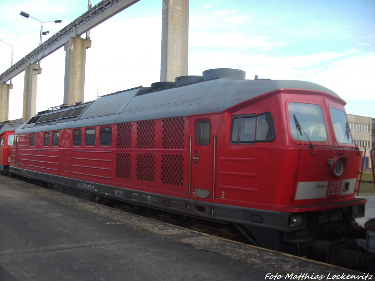 233 040-5 abgestellt in Mukran am 23.8.14