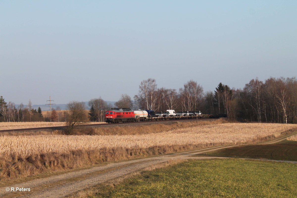 233 367-2 zieht bei Unterthölau den Frankenwald Umleiter EZ51724 Nürnberg - Leipzig Engelsdorf. 18.03.16