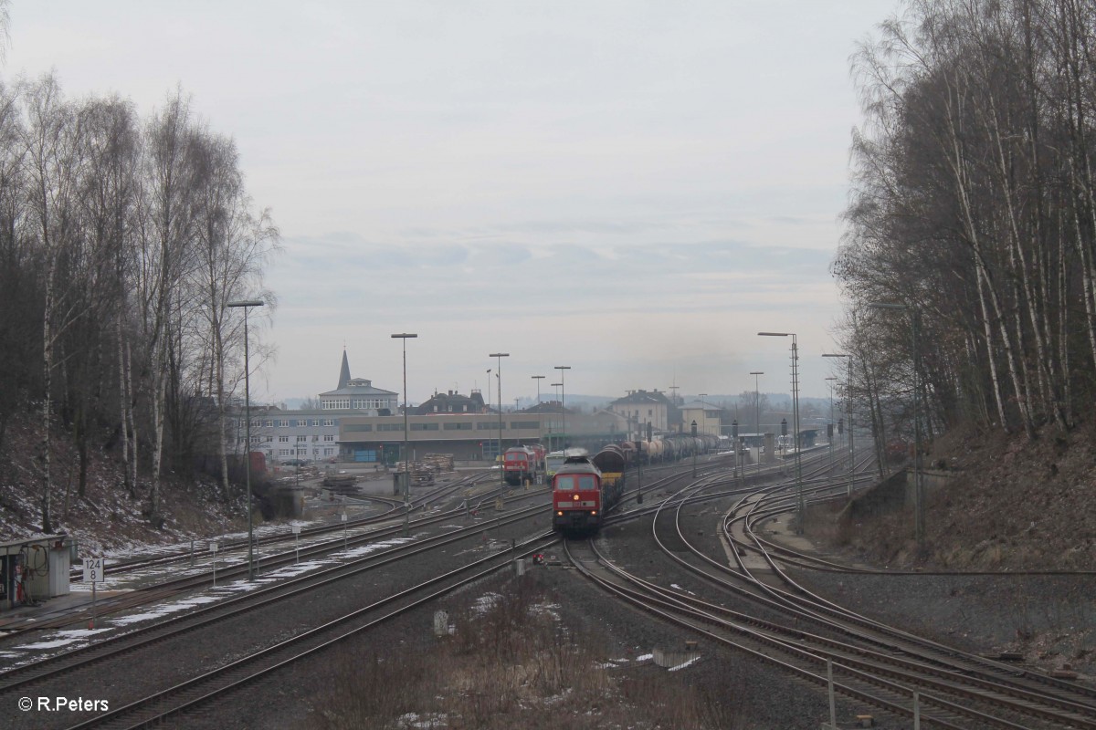 233 636-0 durchfährt Marktredwitz mit den EZ 51721 Nürnberg - Leipzig Engelsdorf Frankenwald Umleiter. 05.03.16