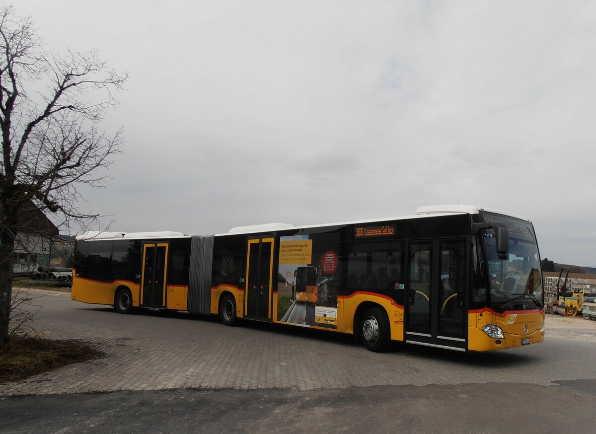 (233'913) - CarPostal Ouest - VD 578'144 - Mercedes am 13. Mrz 2022 in Mzires, Station