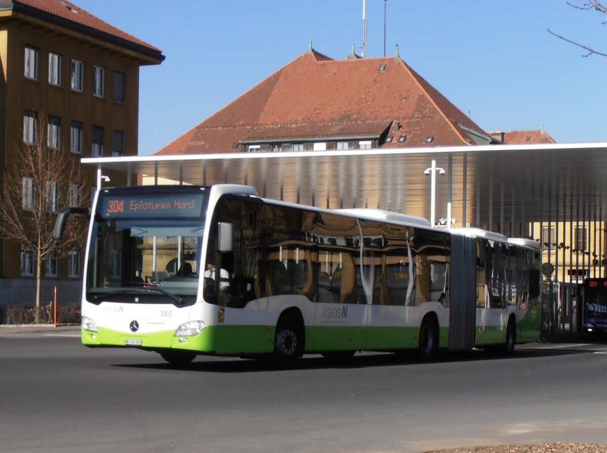 (234'100) - transN, La Chaux-de-Fonds - Nr. 385/NE 146'385 - Mercedes am 26. Mrz 2022 beim Bahnhof La Chaux-de-Fonds