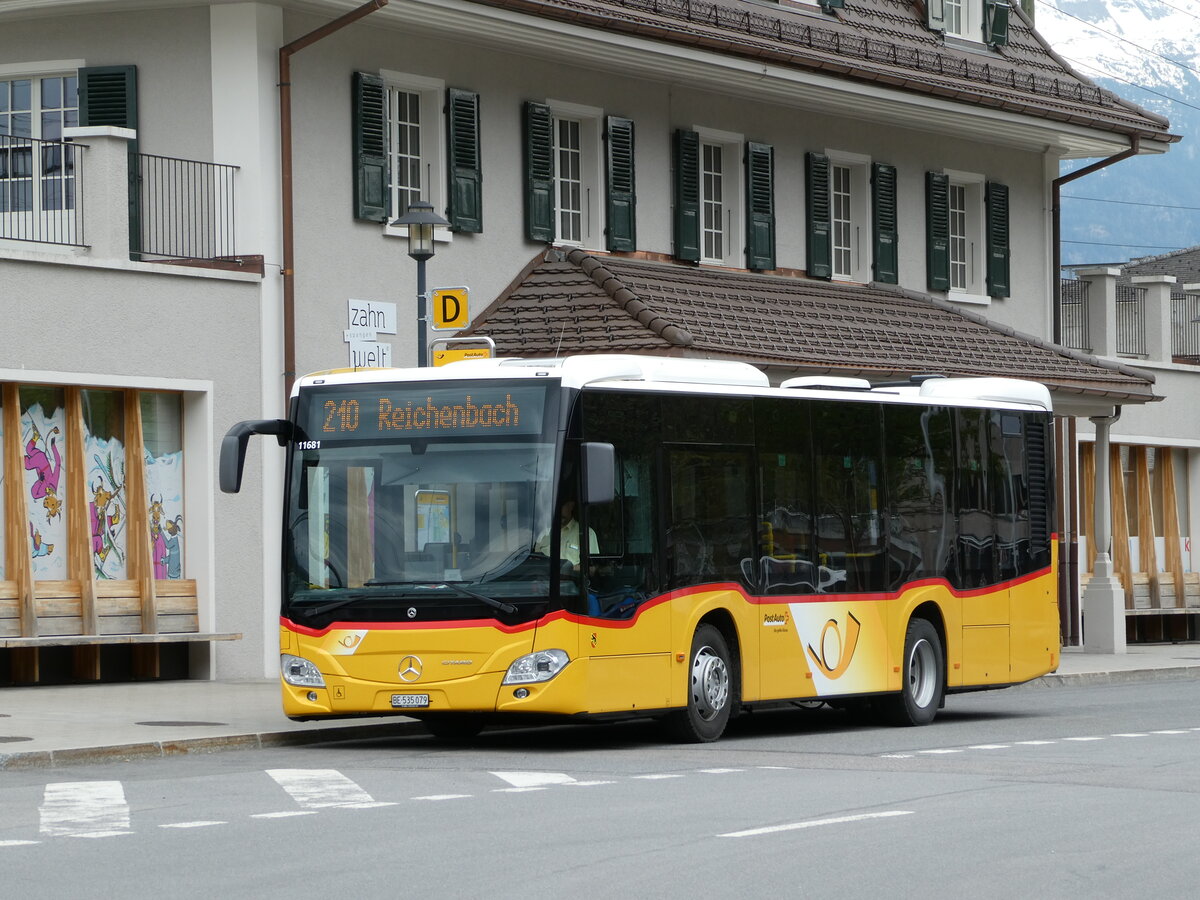 (234'878) - PostAuto Bern - BE 535'079 - Mercedes am 29. April 2022 beim Bahnhof Frutigen