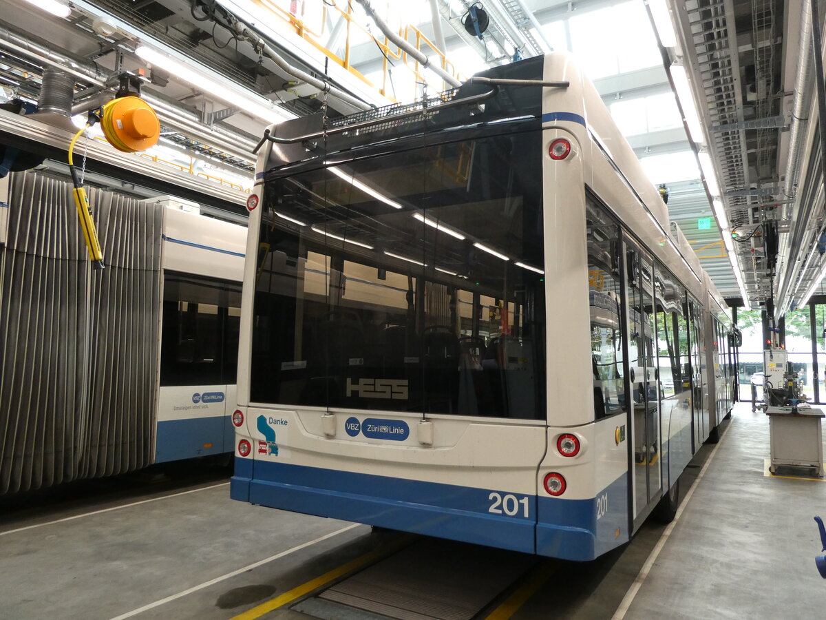 (236'452) - VBZ Zrich - Nr. 201 - Hess/Hess Gelenktrolleybus am 28. Mai 2022 in Zrich, Garage Hardau