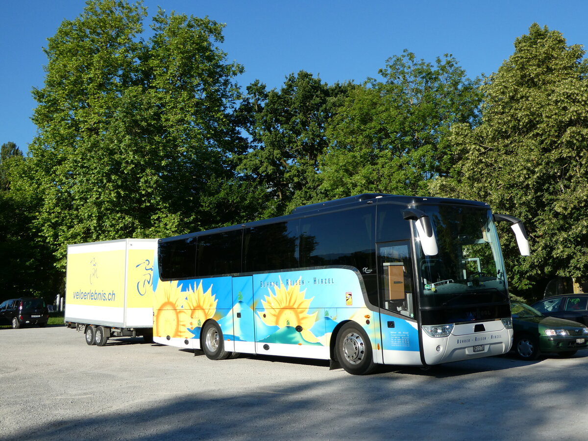 (237'191) - Bhrer, Hirzel - ZH 171'739 - Van Hool am 14. Juni 2022 in Thun, Lachenwiese